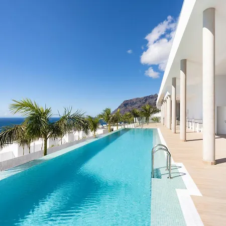 Crystal I Luxury By Enjoyahome
