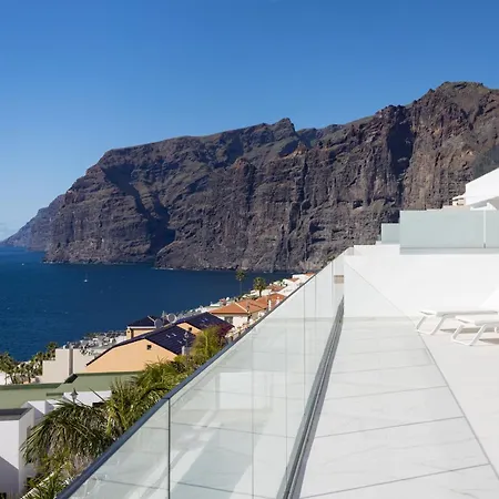 Crystal I Luxury By Enjoyahome Apartament