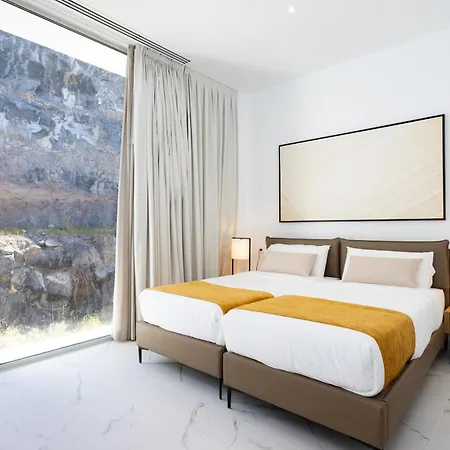 Crystal I Luxury By Enjoyahome Apartment
