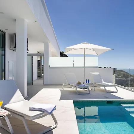 Crystal I Luxury By Enjoyahome *