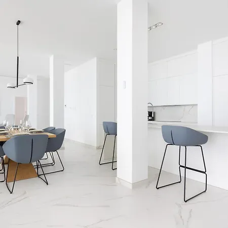 Crystal I Luxury By Enjoyahome *