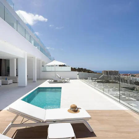 Crystal I Luxury By Enjoyahome *
